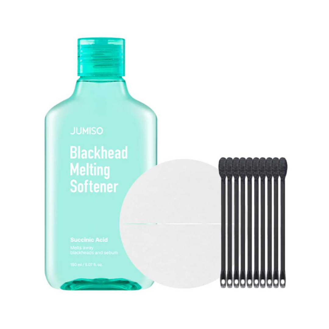 Jumiso Blackhead Melting Softener set with bottle, cotton pad, and blackheads on a white background