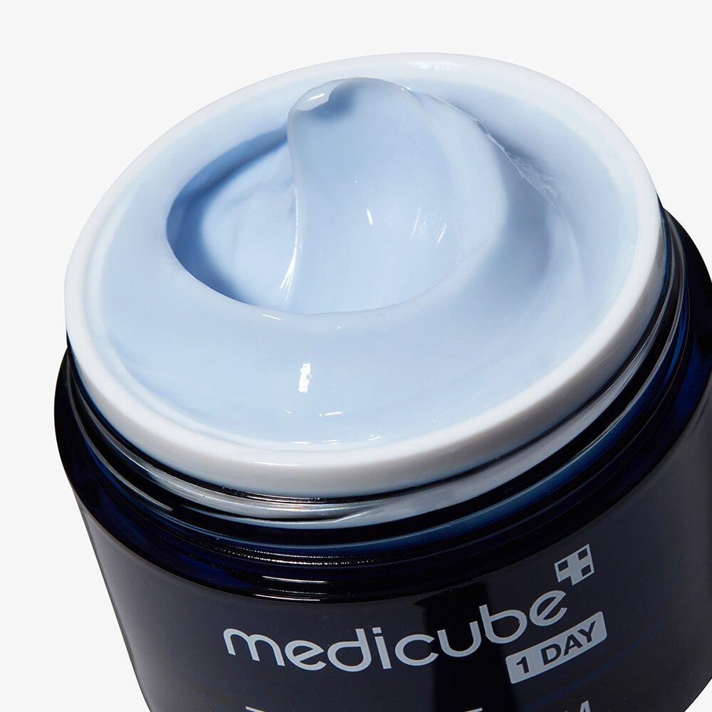 medicube Zero Pore One Day Cream texture