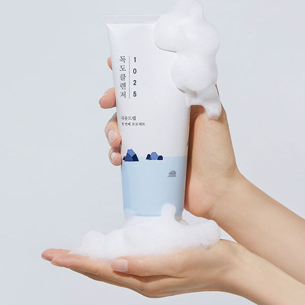 Round Lab 1025 Dokdo Cleanser form